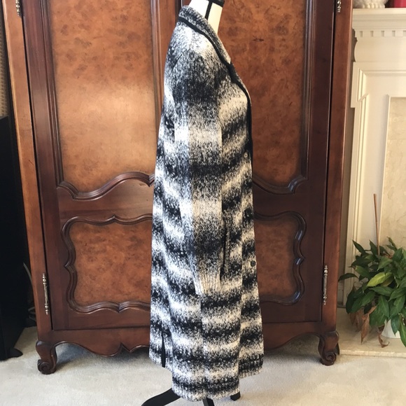 Michael Kors Black, Gray & White Long Knit Cardigan - Picture 6 of 14